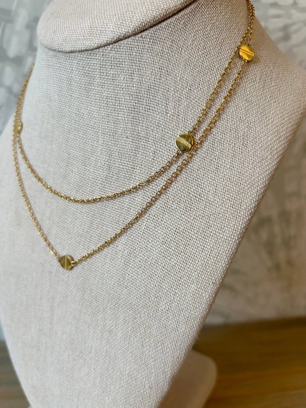 Gorjana Screw Head Gold Plated Long Chain Layering Necklace - MSRP $89 Preloved - Picture 3 of 4